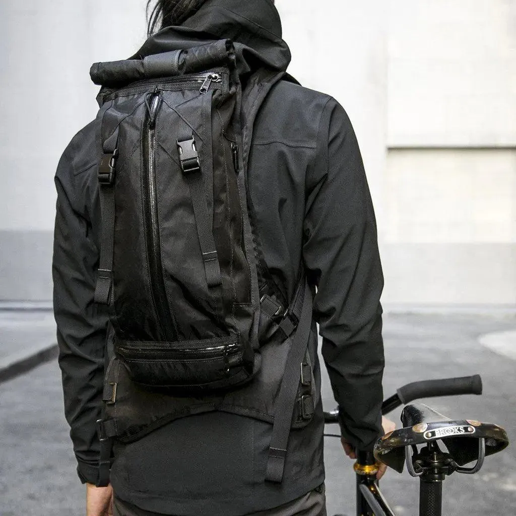 Mission Workshop Hauser Hydration Pack